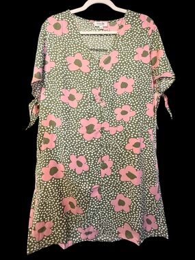 Unique Vintage Vibes Lightweight Olive Pink Floral Button-Front Summer Dress
